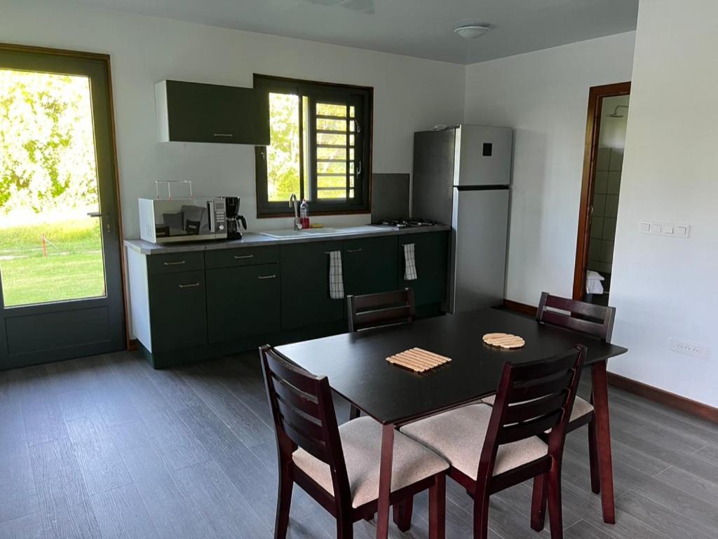 Parea Lodge Huahine Bungalow F2 #Miti Buitenkant foto